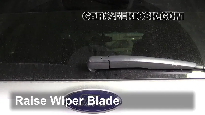 2017 Ford Explorer XLT 3.5L V6 Windshield Wiper Blade (Rear) Replace Wiper Blade